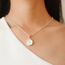 DREAM AQUARIUS MEDALLION
