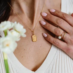 FRAICHE DECEMBER BIRTH FLOWER NECKLACE - NARCISSUS - GOLD