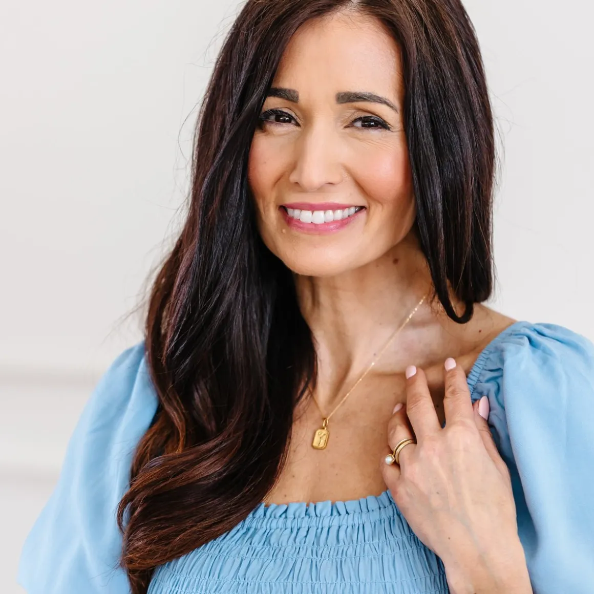 FRAICHE FEBRUARY BIRTH FLOWER NECKLACE - PRIMROSE - GOLD