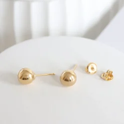 FRAICHE GLOBE STUDS - GOLD