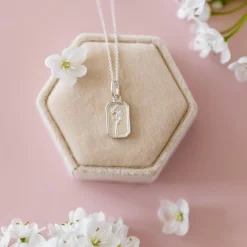 FRAICHE MAY BIRTH FLOWER NECKLACE - HAWTHORNE - SILVER