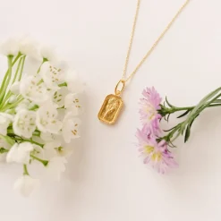 FRAICHE MAY BIRTH FLOWER NECKLACE - HAWTHORNE - GOLD