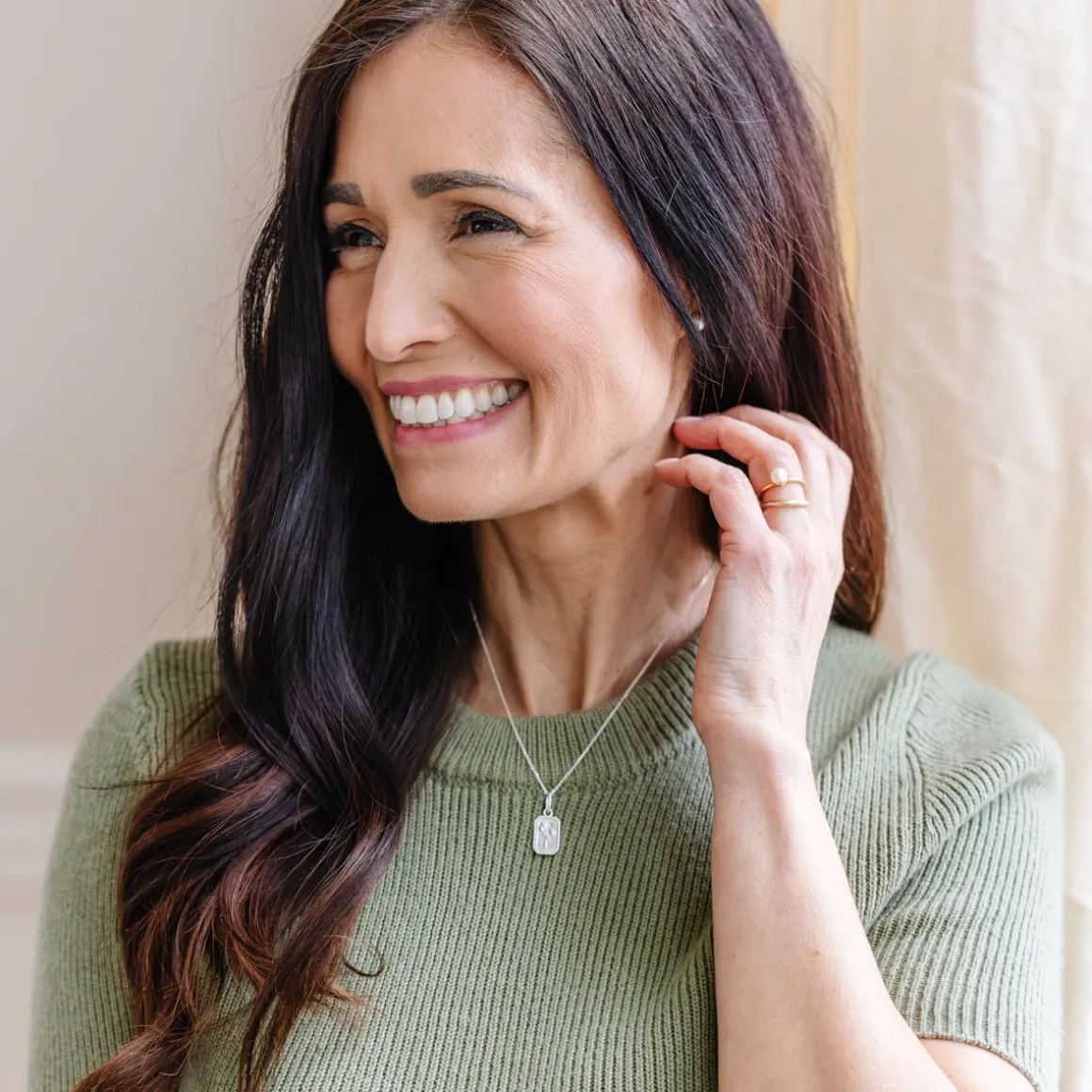 FRAICHE OCTOBER BIRTH FLOWER NECKLACE - COSMOS - SILVER