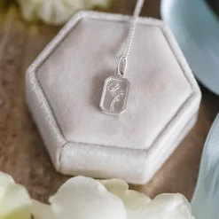 FRAICHE OCTOBER BIRTH FLOWER NECKLACE - COSMOS - SILVER