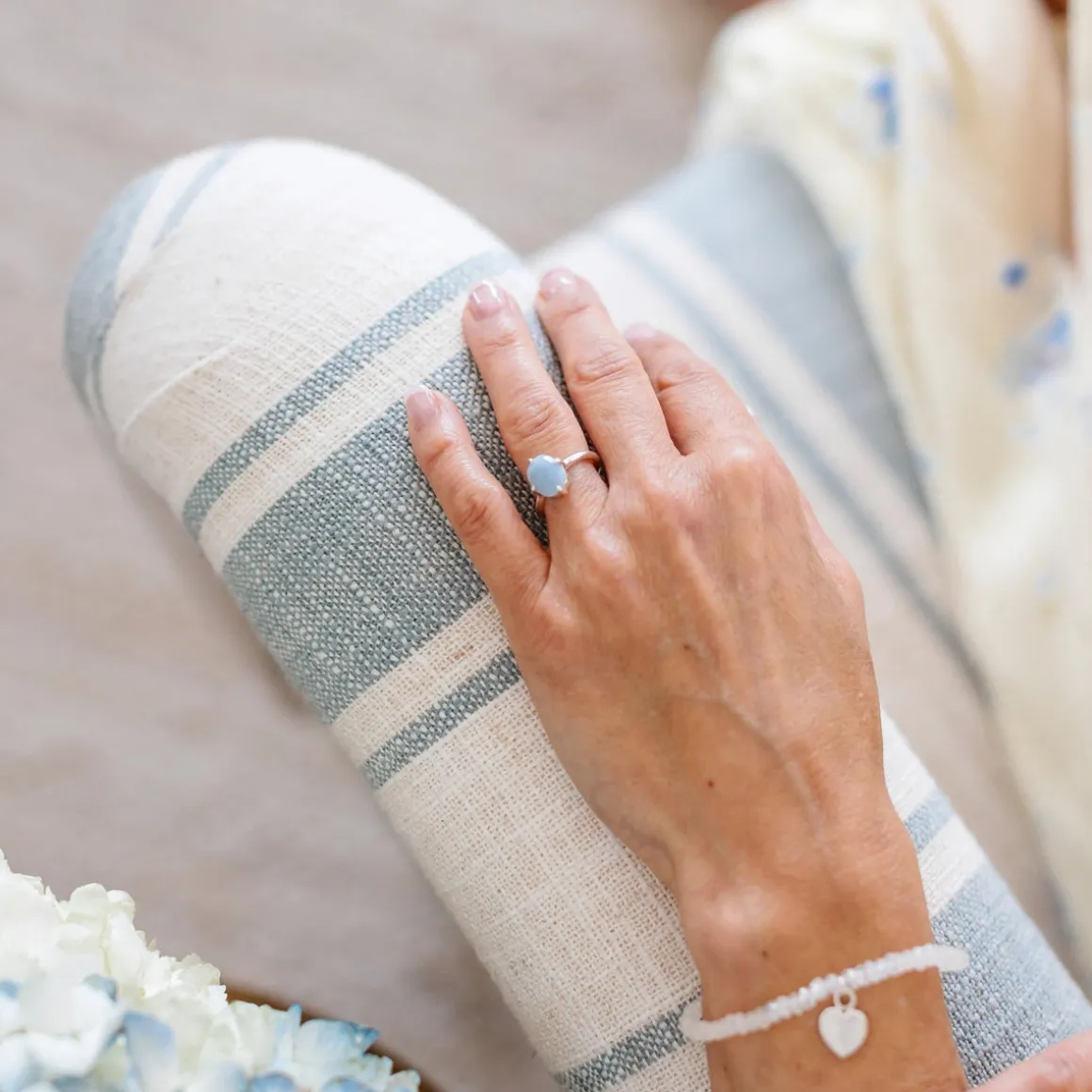 FRAICHE OVAL SOLITAIRE RING - BLUE OPAL & SILVER