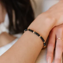 ICONIC ADJUSTABLE NUGGET BRACELET - BLACK ONYX & GOLD