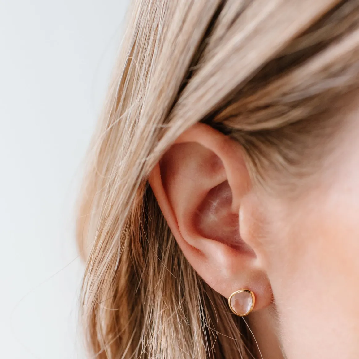 JOY STUDS - PINK QUARTZ & GOLD