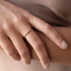LOVE THIN DISK BAND - BLUE CUBIC ZIRCONIA