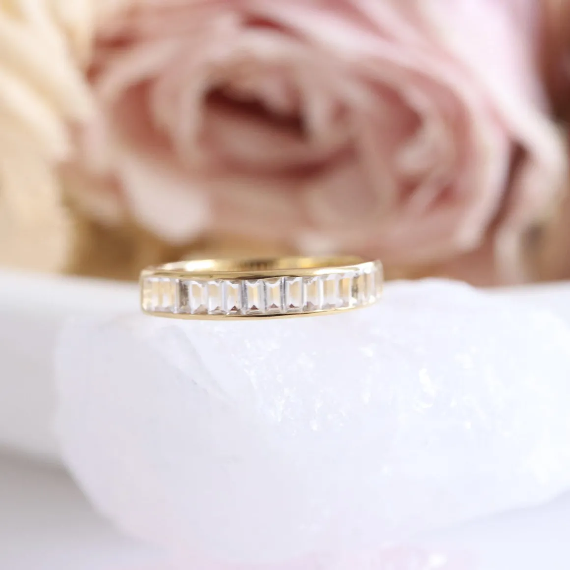 LOYAL CIGAR BAND RING - WHITE TOPAZ & GOLD