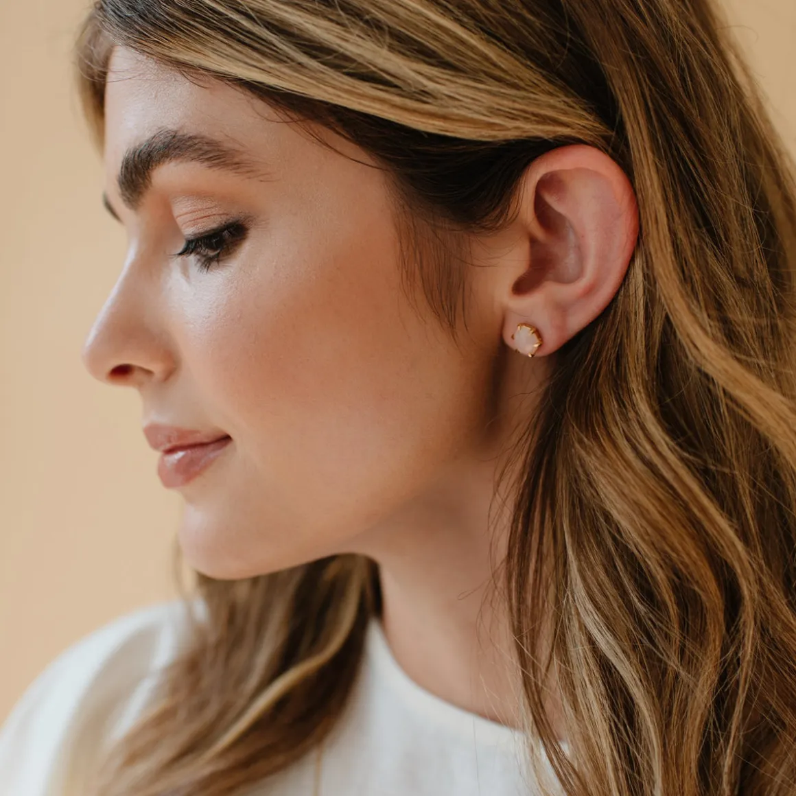 MINI HONOUR STUD EARRINGS - PINK OPAL & GOLD