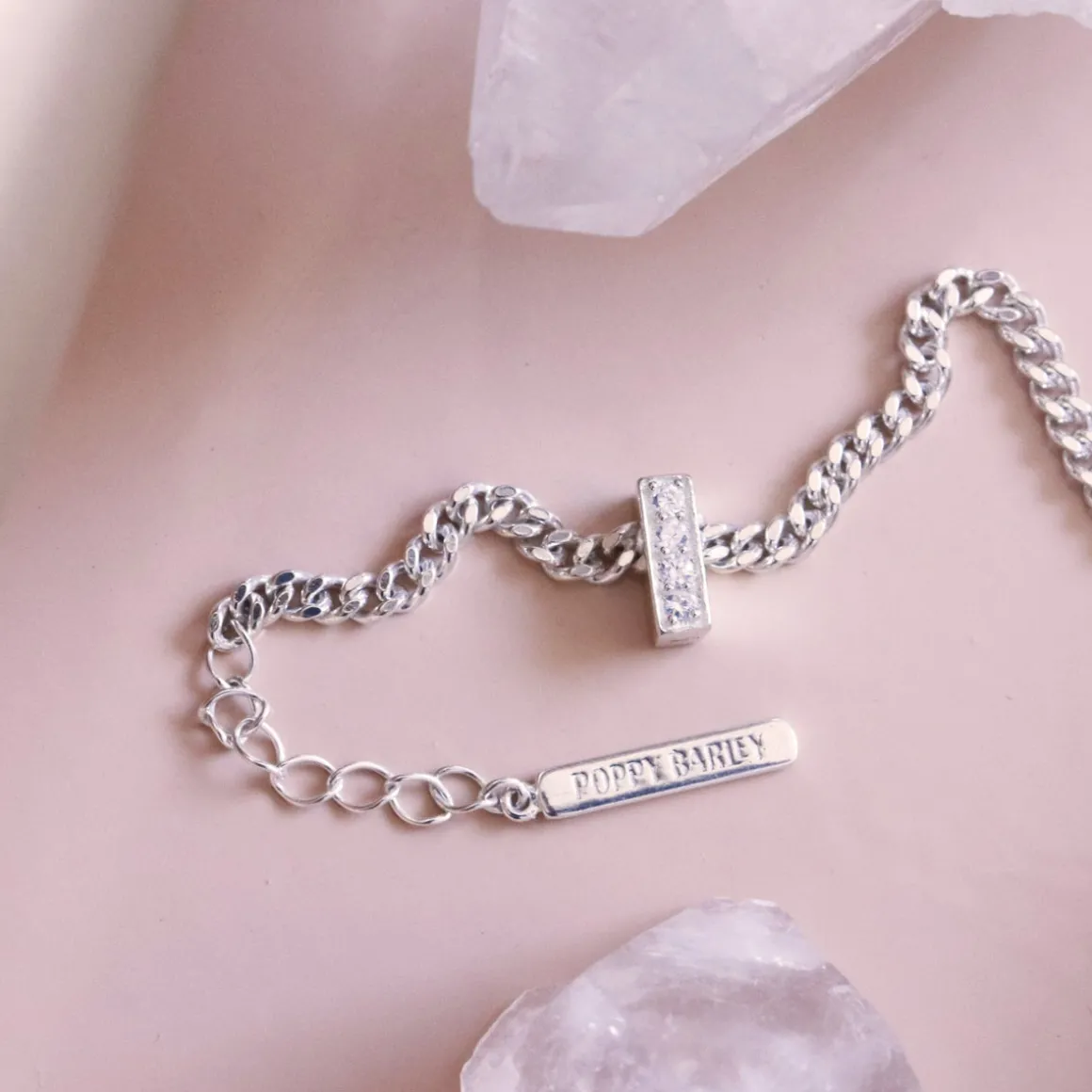 NOTABLE SLIDER GLITZ CHARM
