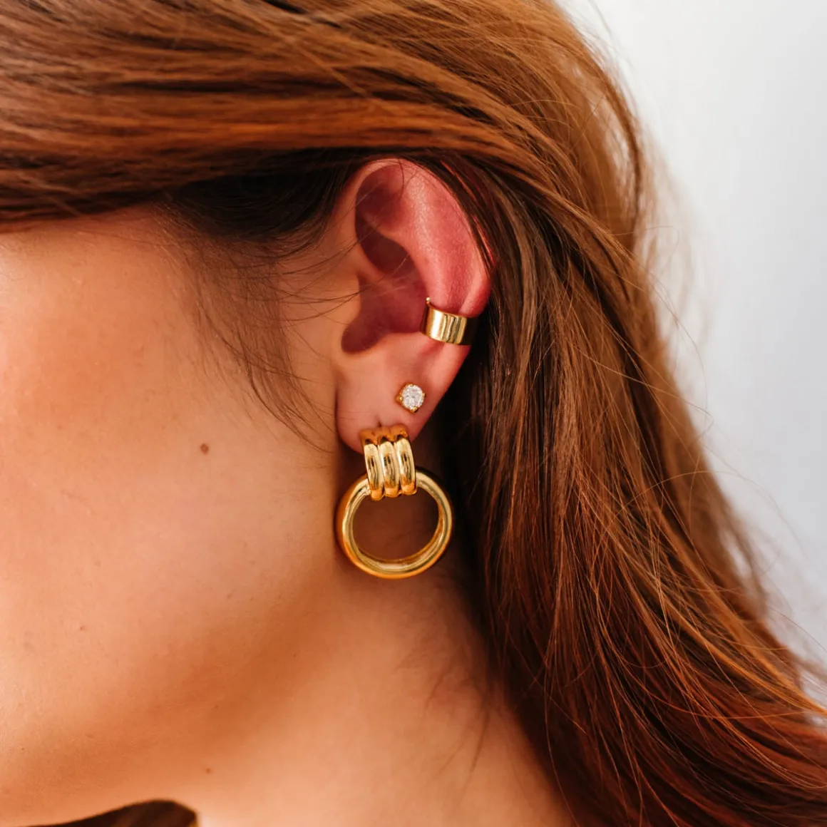 POISE CIGAR EAR CUFF - GOLD