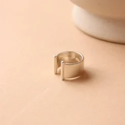 POISE CIGAR EAR CUFF - SILVER