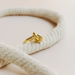 POISE KNOT COCKTAIL RING - GOLD